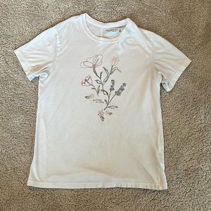 abercrombie “good things are coming” tee